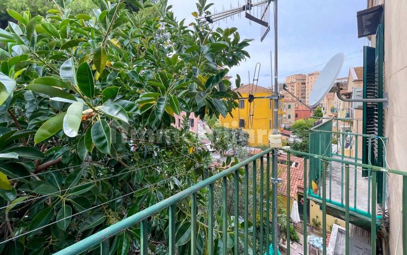 Quadrilocale via Tenente Luigi Rizzo, Fiera, Palermo — foto 6 di 24