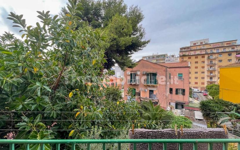 Quadrilocale via Tenente Luigi Rizzo, Fiera, Palermo — foto 14 di 24