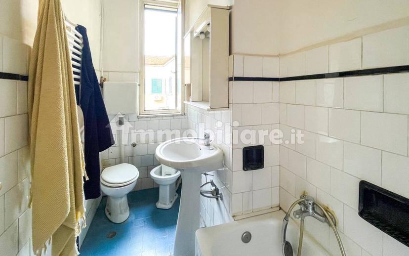 Quadrilocale via Tenente Luigi Rizzo, Fiera, Palermo — foto 16 di 24