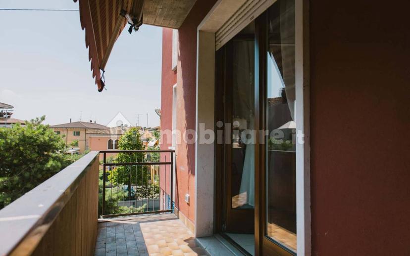 Stanza in affitto in appartamento via Scuderlando, Verona