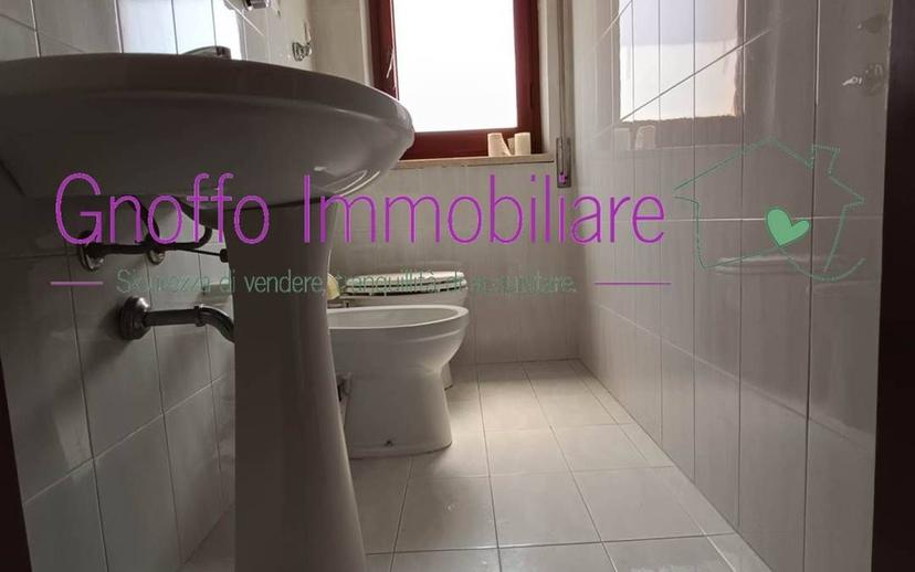 Quadrilocale via Enrico Petrella, Centro, Trapani — foto 13 di 14