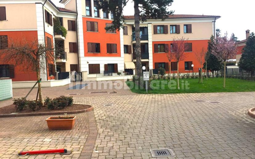 Bilocale via Guglielmo Marconi 16, Centro, Castelfranco Emilia — foto 10 di 12