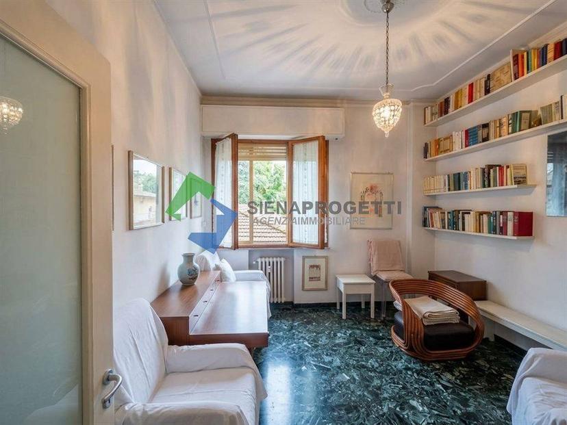 Quadrilocale viale Don Giovanni Minzoni, Stazione, Siena — foto 6 di 8