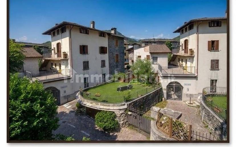 Trilocale via Giuseppe Garibaldi, 12, Dazio — foto 2 di 9