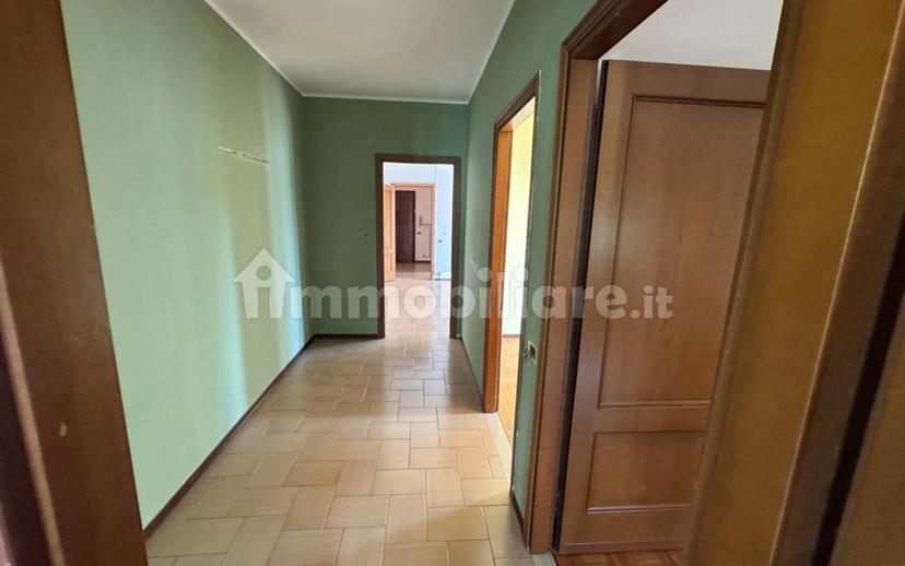 Quadrilocale buono stato, primo piano, Centro, Mirandola