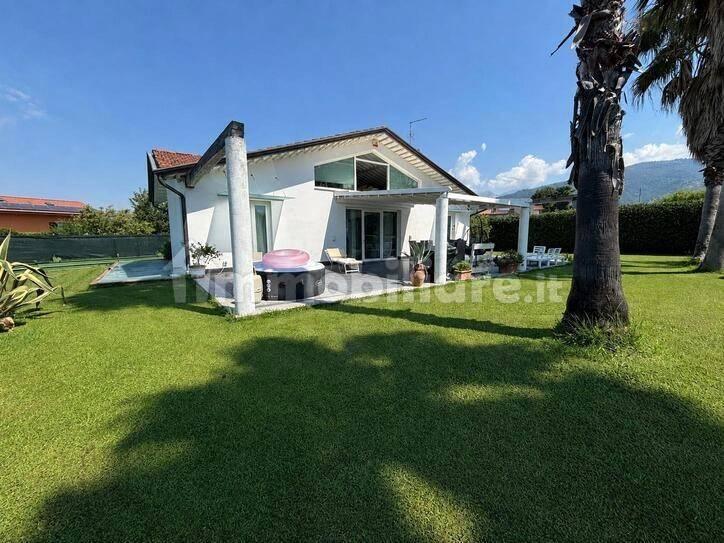 Villa unifamiliare via del Bozzo Sud 1, Cinque Vie, Massa — foto 5 di 22