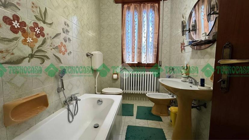 Quadrilocale via A.Grandi 65, Centro, Vignola — foto 21 di 31