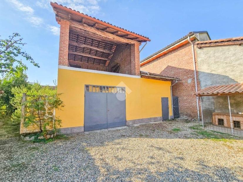Terratetto plurifamiliare vicolo Monzambano 3, Centro, Frugarolo