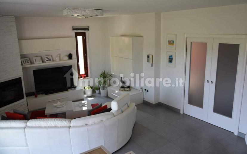 Villa bifamiliare via Santo Pietro 50, Sanmagno, Sterpete, Corvia, Foligno — foto 11 di 60