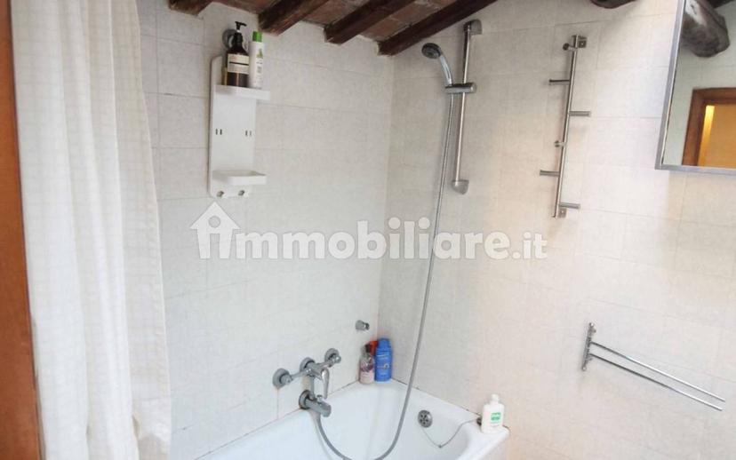 Bilocale via Borgo di Sotto, Centro Storico, Ferrara — foto 7 di 12