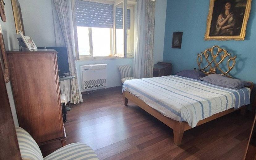 Appartamento via Argine Destro Calopinace, Centro Storico, Reggio Calabria — foto 2 di 19