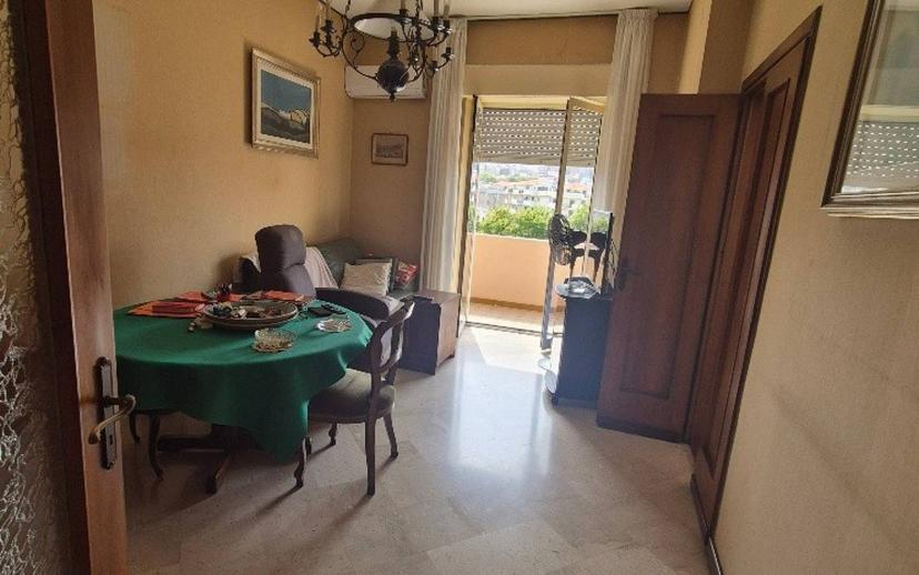 Appartamento via Argine Destro Calopinace, Centro Storico, Reggio Calabria