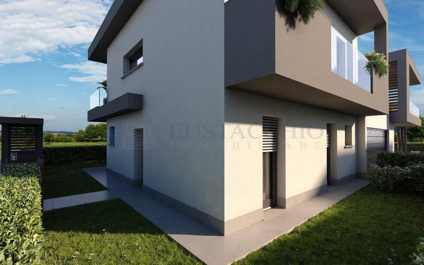 Villa unifamiliare via Udine, Treviolo — foto 2 di 11