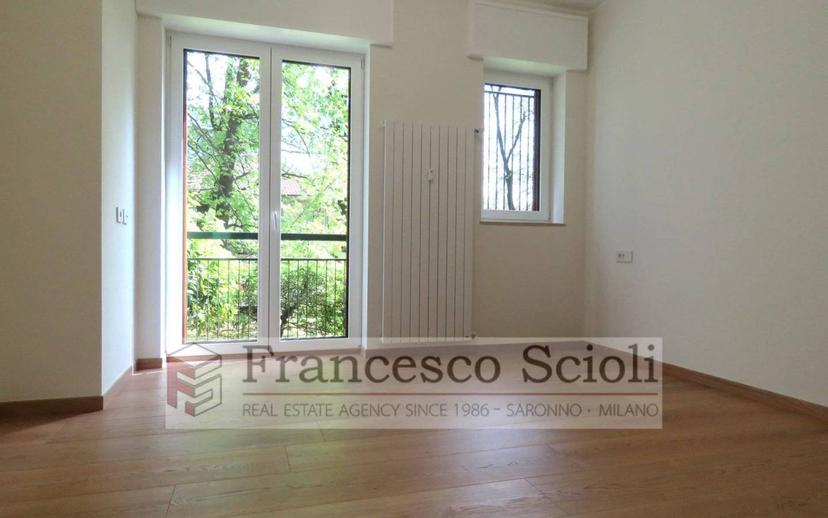 Trilocale via Alliata, 14, Saronno — foto 2 di 10