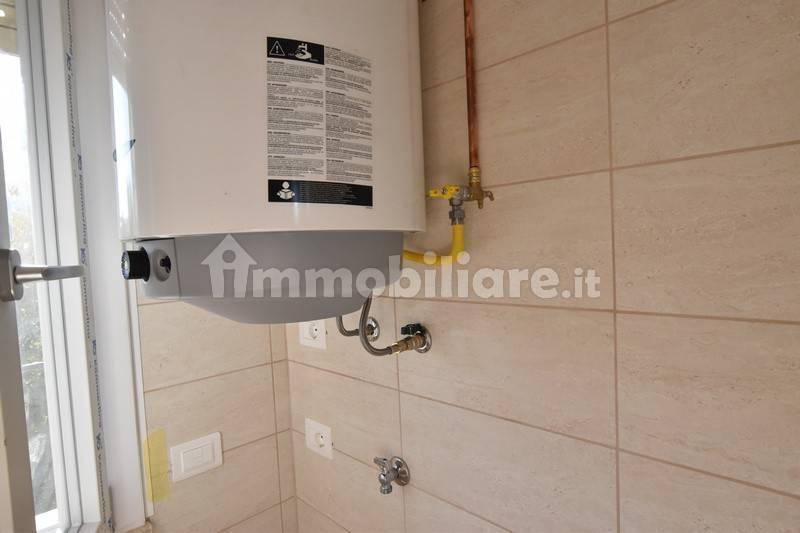 Quadrilocale via Caduti di Cefalonia, Centro, Fidenza — foto 43 di 44