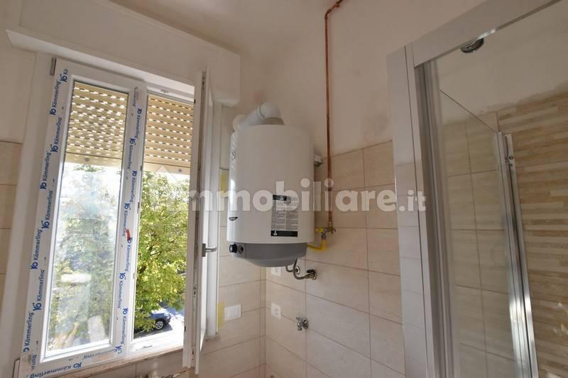 Quadrilocale via Caduti di Cefalonia, Centro, Fidenza — foto 35 di 44