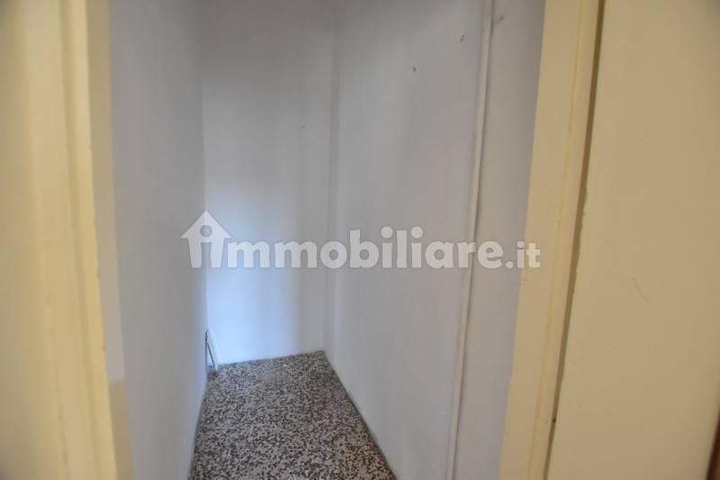 Quadrilocale via Caduti di Cefalonia, Centro, Fidenza — foto 42 di 44