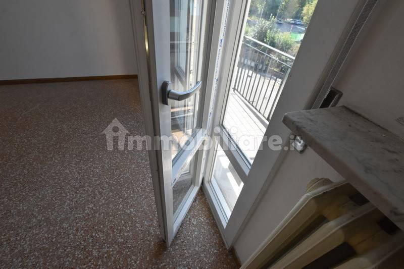 Quadrilocale via Caduti di Cefalonia, Centro, Fidenza — foto 5 di 44