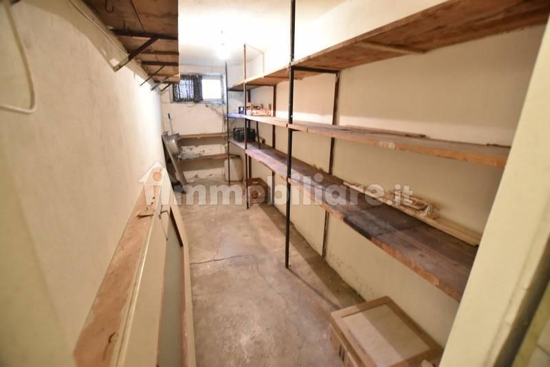 Quadrilocale via Caduti di Cefalonia, Centro, Fidenza — foto 9 di 44