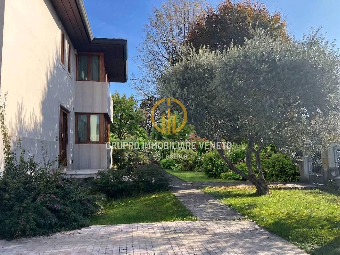 Villa unifamiliare viale Brigata Treviso, Treviso