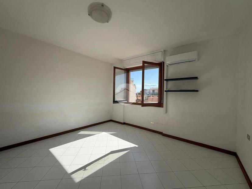 Bilocale via bosco cappuccio 43, San Michele, Cagliari — foto 2 di 22