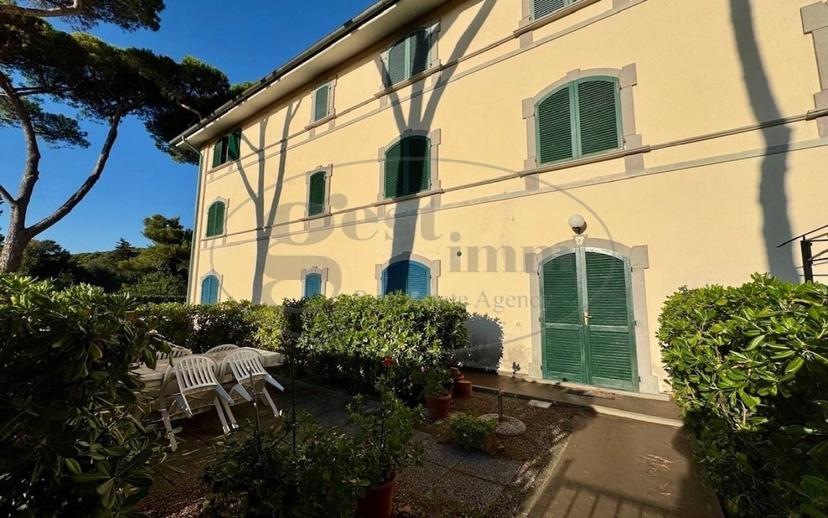 Bilocale buono stato, piano terra, Quercianella, Livorno — foto 2 di 20
