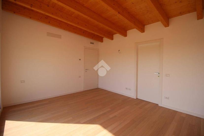 Villa unifamiliare via Don Carlo Gnocchi, Maresso, Missaglia — foto 15 di 27