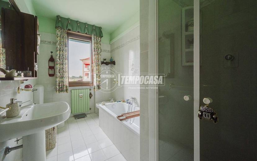Trilocale via Brianti E., Parola, Parola, Fontanellato — foto 21 di 41
