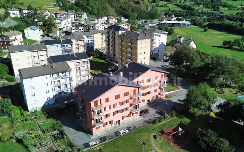 Appartamento largo Primo Maggio, 5, Centro, Sondalo — foto 3 di 51