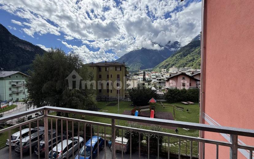 Appartamento largo Primo Maggio, 5, Centro, Sondalo — foto 25 di 51