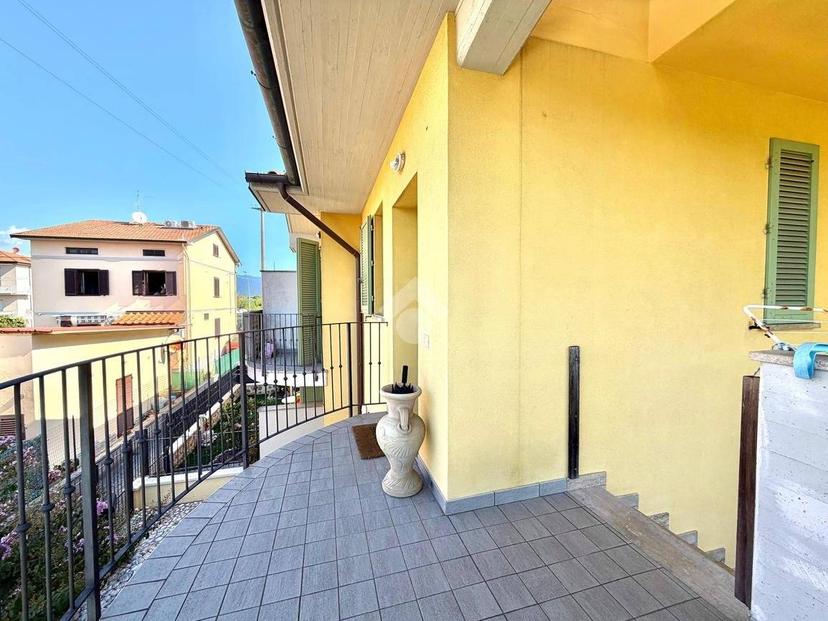 Trilocale via Orazio Ceccarelli, Ferruccia, Quarrata — foto 13 di 30