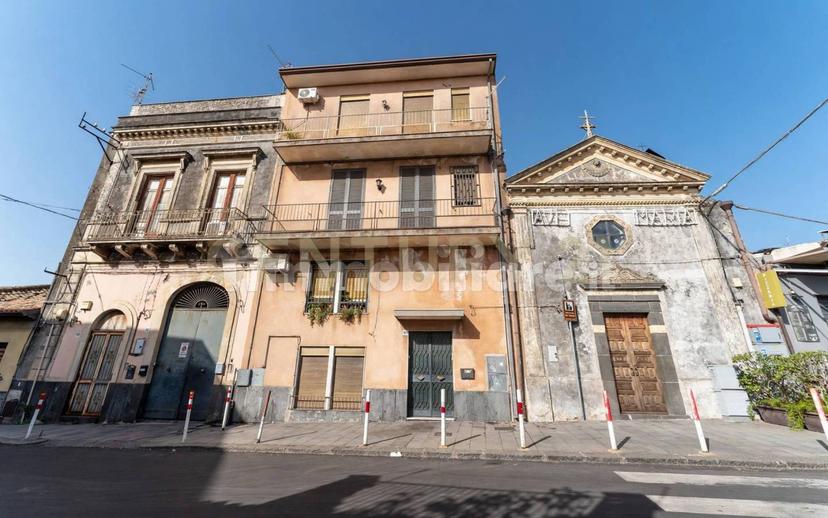 Appartamento via Etnea 407, Centro, Gravina di Catania — foto 4 di 37