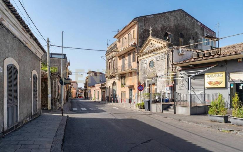Appartamento via Etnea 407, Centro, Gravina di Catania — foto 28 di 37
