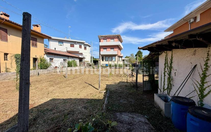 Terratetto unifamiliare largo Zanuttini 3, Centro, Tricesimo — foto 14 di 18