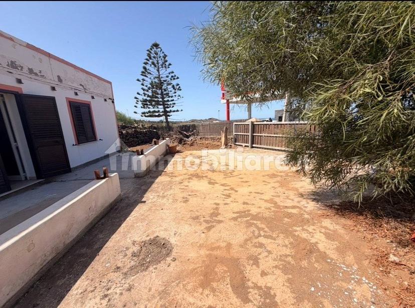 Villa unifamiliare via Kazen, Pantelleria — foto 4 di 12