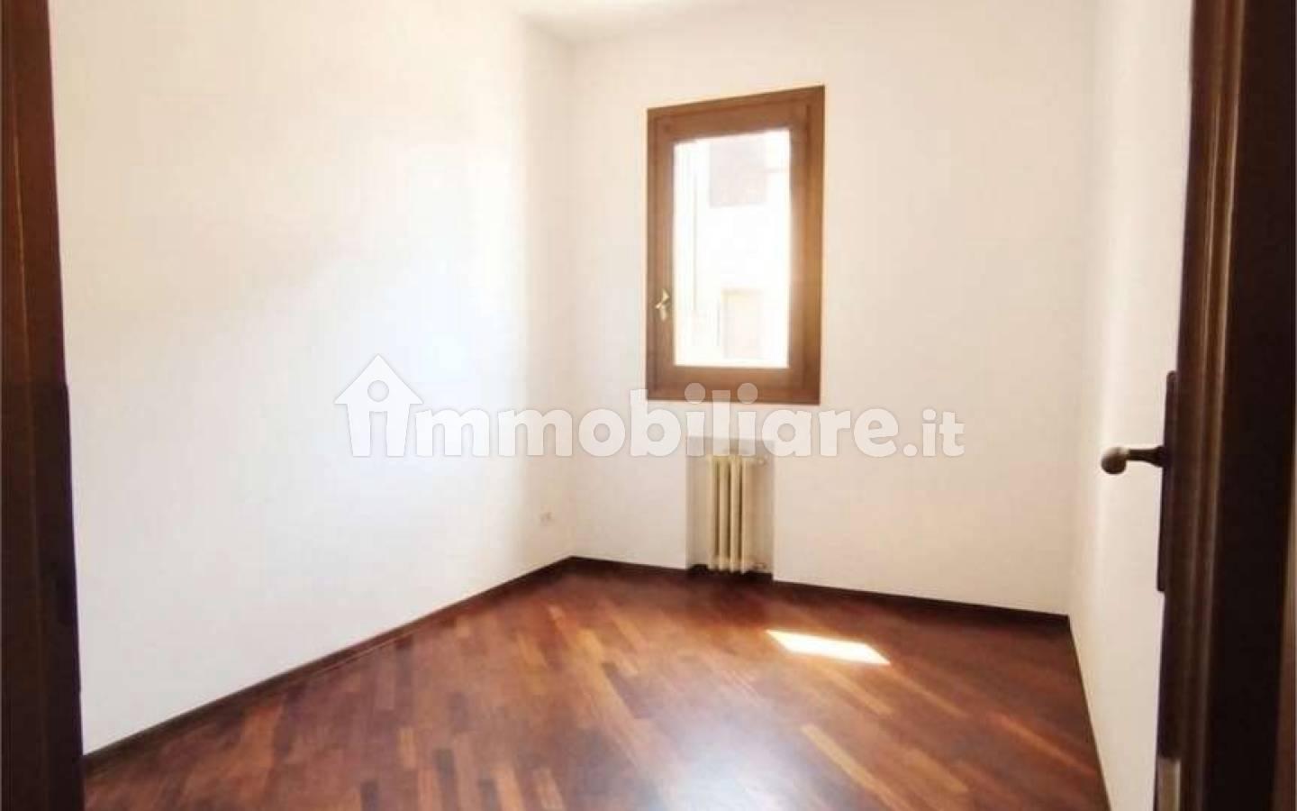 Appartamento via Giambellino, Ospedale, Carpi
