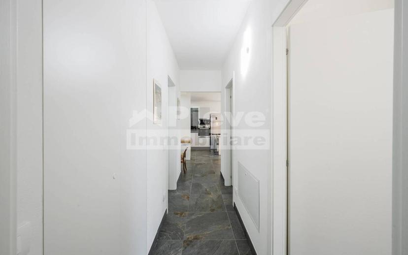 Quadrilocale via Cola 24/R, Cento Paese, Cento — foto 38 di 39