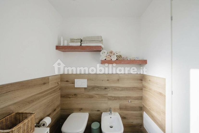 Quadrilocale via Cola 24/R, Cento Paese, Cento — foto 7 di 39