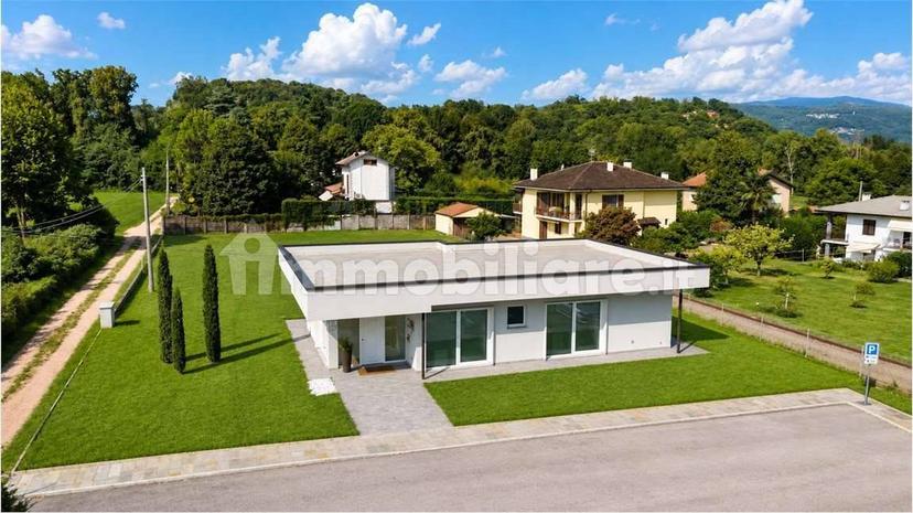Villa unifamiliare Giacomo Leopardi, 77, Centro, Ispra — foto 26 di 34