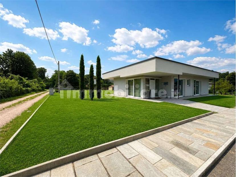 Villa unifamiliare Giacomo Leopardi, 77, Centro, Ispra — foto 25 di 34