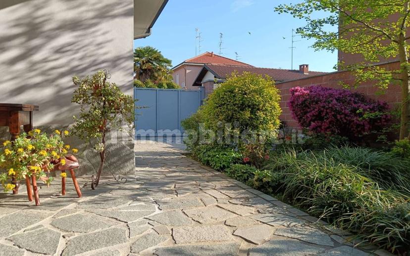 Villa bifamiliare via Pola, Cascame, San Giovanni, Vigevano — foto 14 di 21