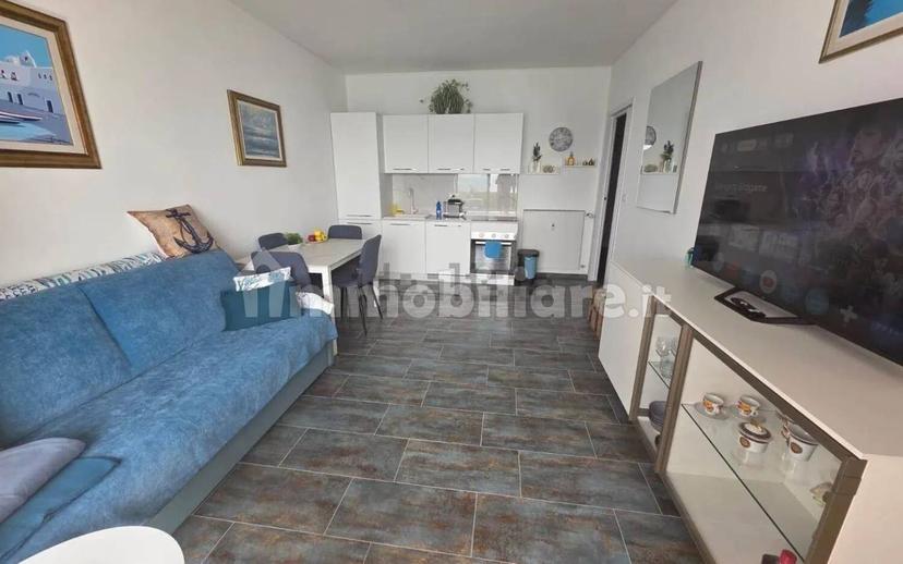 Bilocale buono stato, quinto piano, Vallecrosia — foto 4 di 16