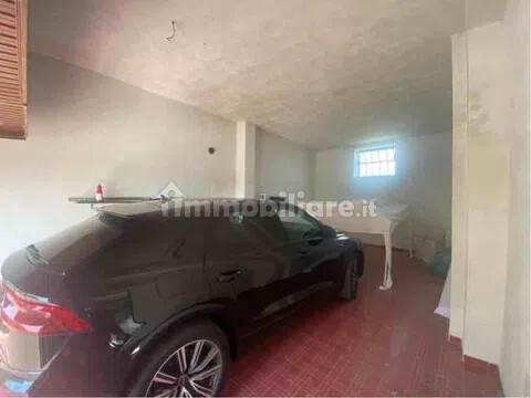 Villa unifamiliare Virgilio Bianchi No Number, Centro, Isola Sant'Antonio — foto 18 di 33