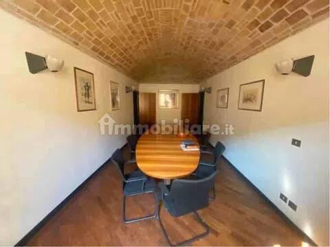Appartamento via Emilia San C, Centro Storico, Voghera — foto 14 di 24