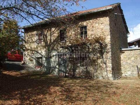 Cascina Località Colombara, 12, Cerré Sologno, Villa Minozzo — foto 15 di 17