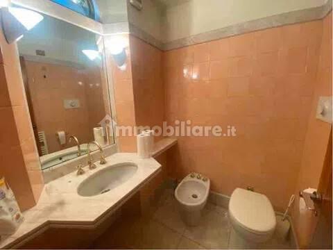Appartamento via Emilia San C, Centro Storico, Voghera — foto 23 di 24