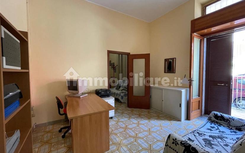 Bilocale via Giovanni Gentile 26, Centro, Maddaloni — foto 23 di 28