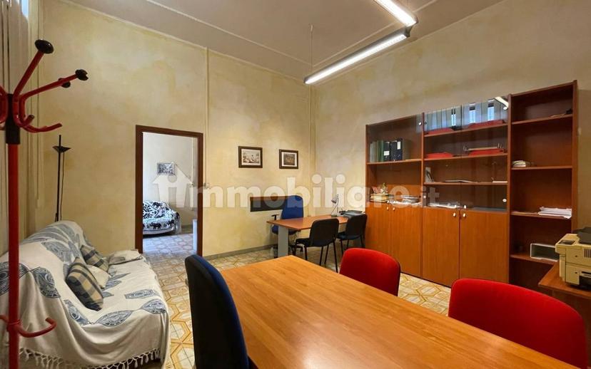 Bilocale via Giovanni Gentile 26, Centro, Maddaloni — foto 21 di 28