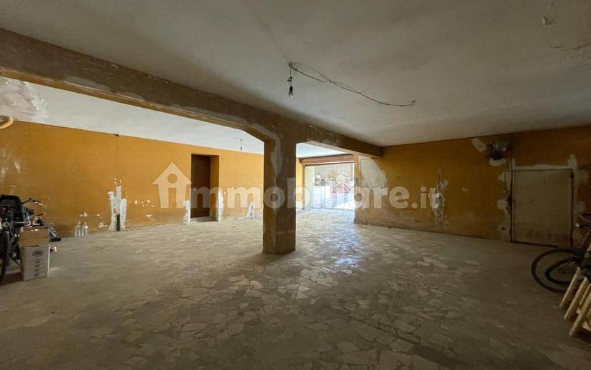 Bilocale via Giovanni Gentile 26, Centro, Maddaloni — foto 13 di 28