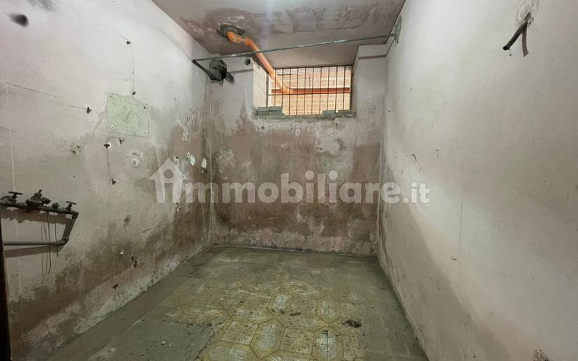Bilocale via Giovanni Gentile 26, Centro, Maddaloni — foto 15 di 28